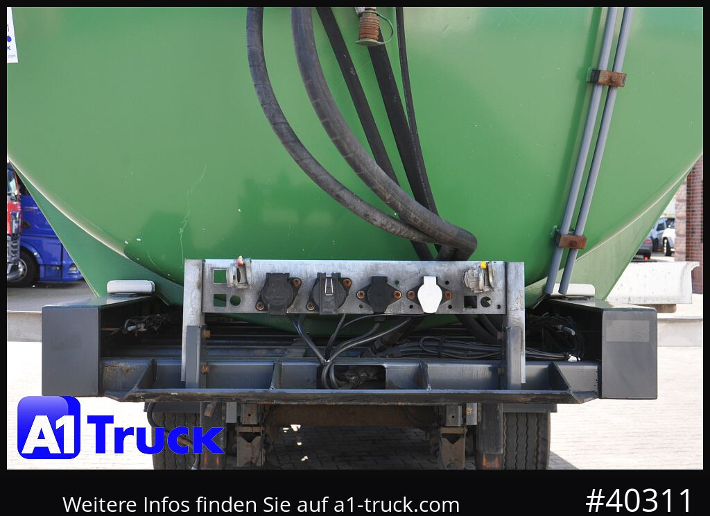 SCHWARTE JANSKY Kumm TA 30/3, 30m³, Gülle, Gärreste, Lenkachse - Полуремарке цистерна: снимка 4 SCHWARTE JANSKY Kumm TA 30/3, 30m³, Gülle, Gärreste, Lenkachse - Полуремарке цистерна: снимка 4