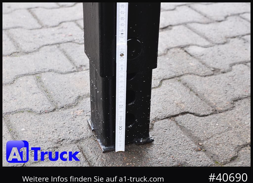 SPIER WB Koffer, 7,45, guter Zustand, verzinkt, Rolltor - Каросерия - фургон: снимка 3 SPIER WB Koffer, 7,45, guter Zustand, verzinkt, Rolltor - Каросерия - фургон: снимка 3