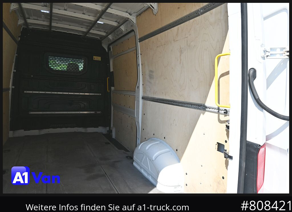 VOLKSWAGEN Crafter 35 L2H2, Klima, Automatik, AHK - Товарен бус: снимка 3 VOLKSWAGEN Crafter 35 L2H2, Klima, Automatik, AHK - Товарен бус: снимка 3