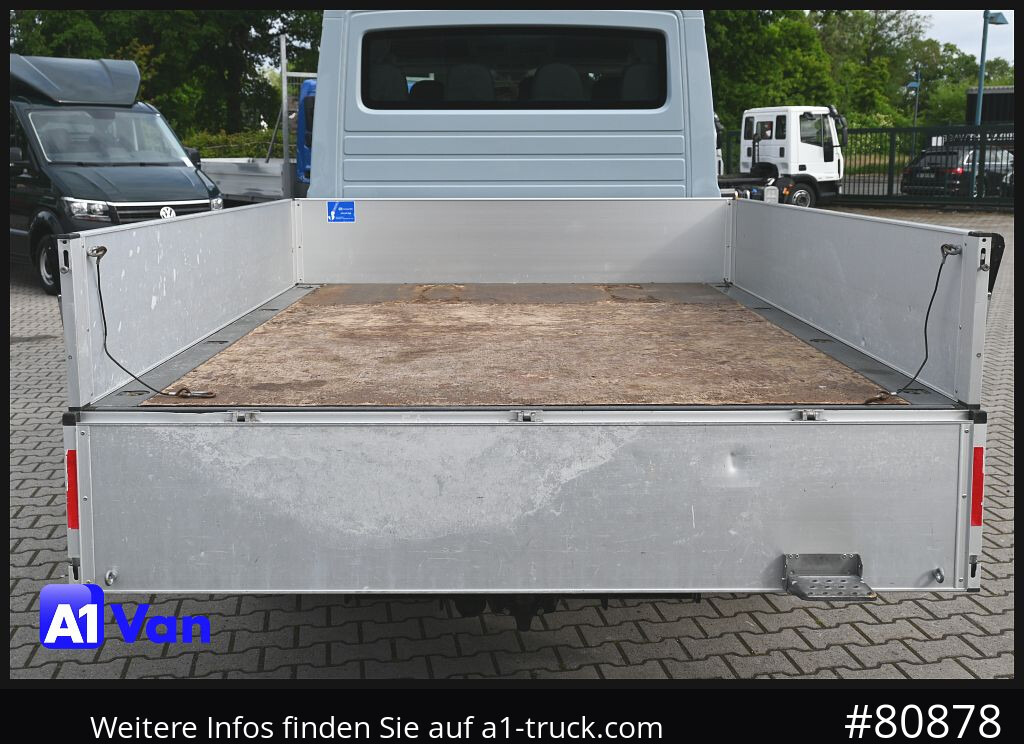 VOLKSWAGEN Crafter 35 Pritsche Doka, AHK, 7-Sitzer - Бордови бус, Бус с двойна кабина: снимка 2 VOLKSWAGEN Crafter 35 Pritsche Doka, AHK, 7-Sitzer - Бордови бус, Бус с двойна кабина: снимка 2