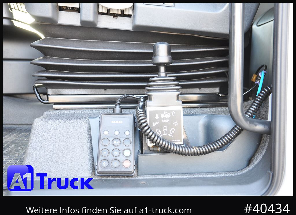 MAN TGX 18,440 XLX Intarder, Hydraulik, ACC - Влекач: снимка 2 MAN TGX 18,440 XLX Intarder, Hydraulik, ACC - Влекач: снимка 2