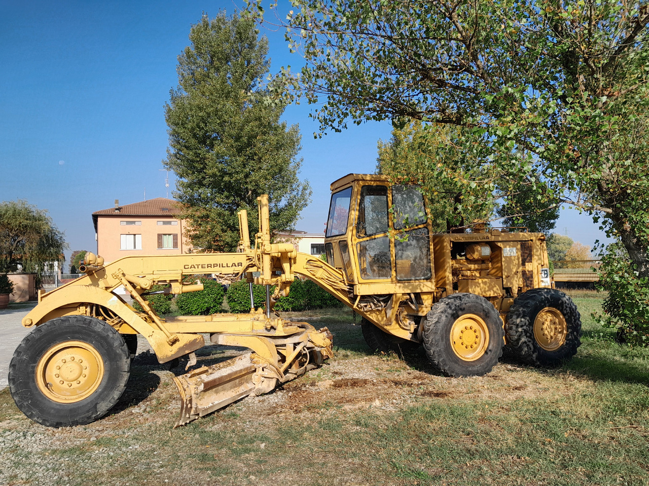 Caterpillar 12G Macchina perfettamente funzionante. motore 3306 revisionato. - Грейдер: снимка 3 Caterpillar 12G Macchina perfettamente funzionante. motore 3306 revisionato. - Грейдер: снимка 3