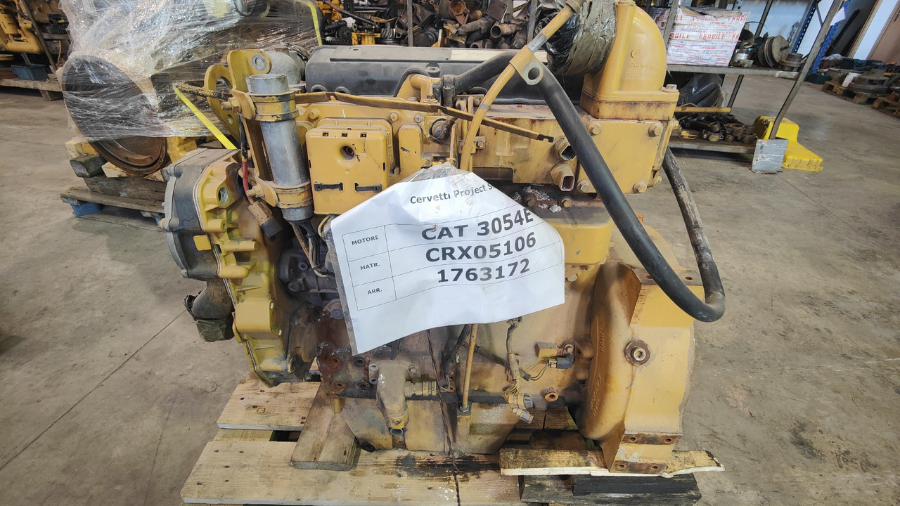 Caterpillar 3054E Motore 3054E - Двигател и части за Строителна техника: снимка 3 Caterpillar 3054E Motore 3054E - Двигател и части за Строителна техника: снимка 3