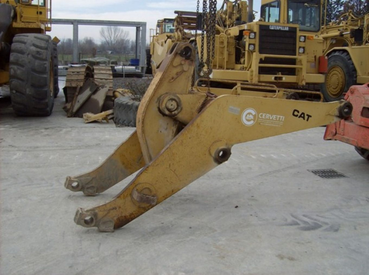 Caterpillar 963 BRACCIO CON BIELLA - Стрела за Строителна техника: снимка 1 Caterpillar 963 BRACCIO CON BIELLA - Стрела за Строителна техника: снимка 1