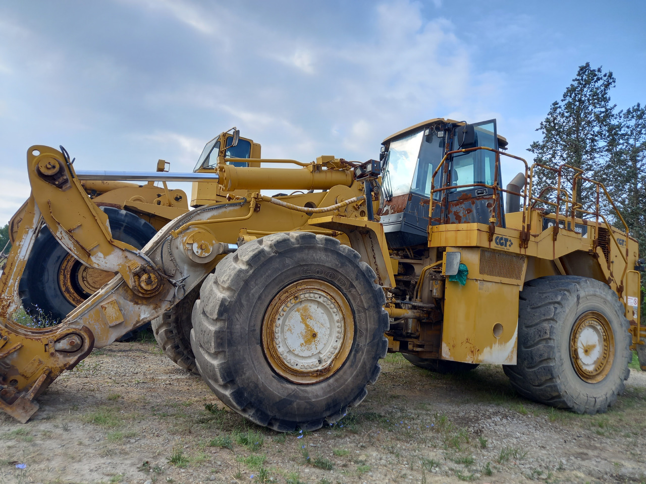 Caterpillar 988H Pala gommata 988H in buone condizione. - Колесен товарач: снимка 5 Caterpillar 988H Pala gommata 988H in buone condizione. - Колесен товарач: снимка 5
