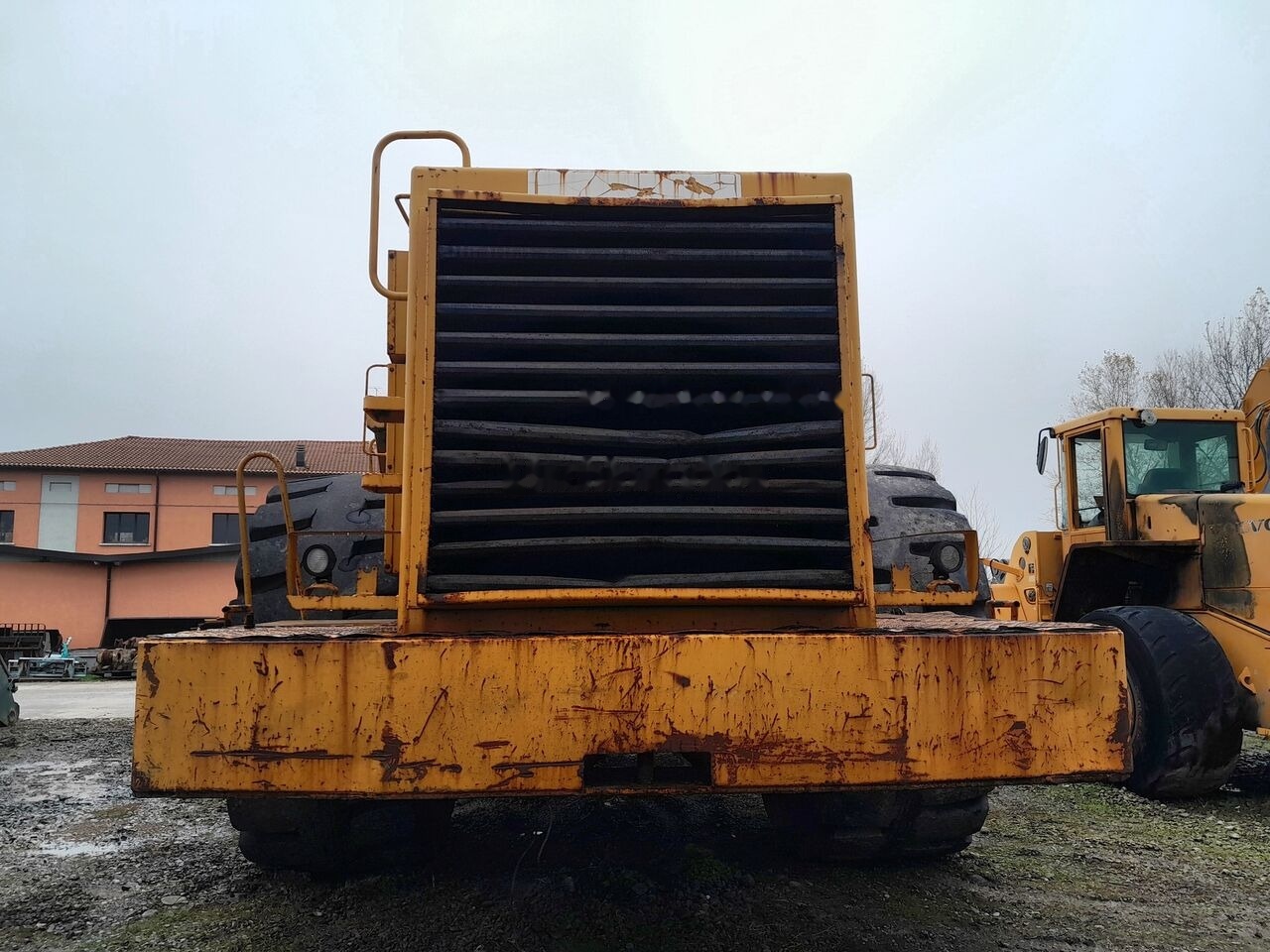 Caterpillar 992C - Колесен товарач: снимка 4 Caterpillar 992C - Колесен товарач: снимка 4