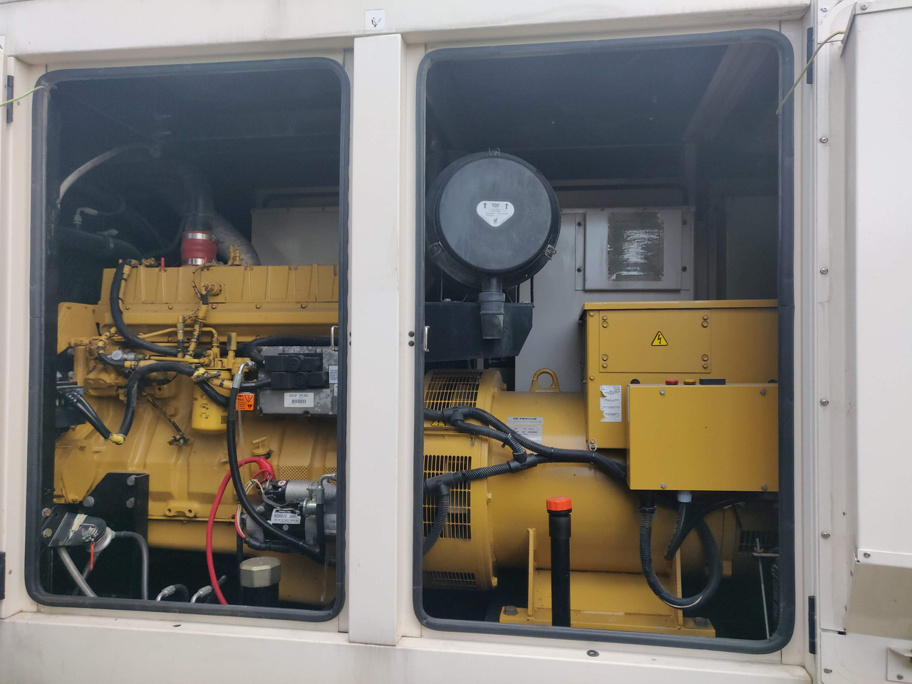 Caterpillar Olympian XQE200 - Електрогенератор: снимка 5 Caterpillar Olympian XQE200 - Електрогенератор: снимка 5