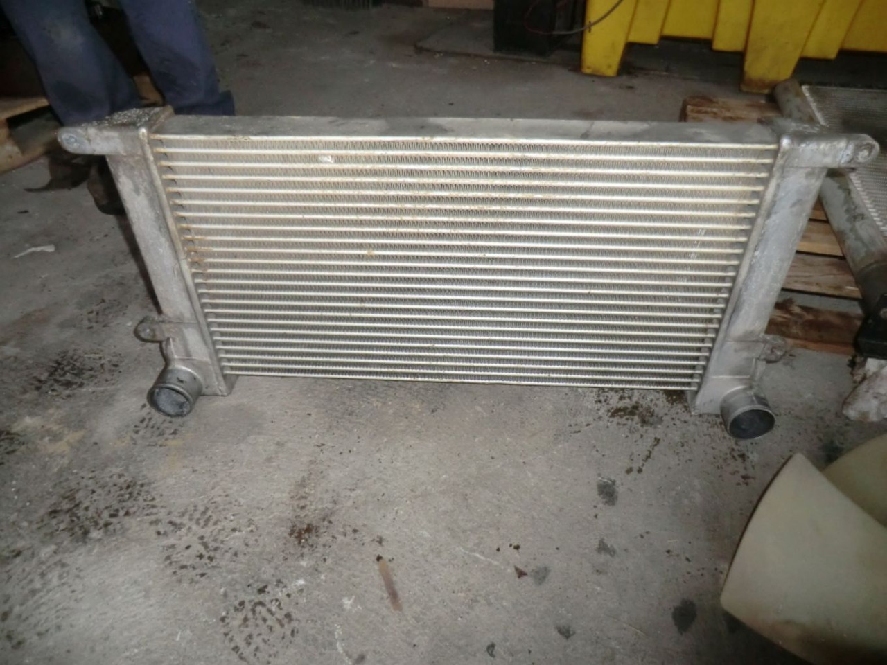 HITACHI ZX240 BAS INTERCOOLER - Интеркулер за Строителна техника: снимка 1 HITACHI ZX240 BAS INTERCOOLER - Интеркулер за Строителна техника: снимка 1