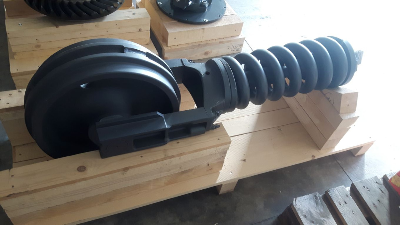 VOLVO EC210C NL MOLLE TENDICINGOLI - Части за ходова част за Строителна техника: снимка 1 VOLVO EC210C NL MOLLE TENDICINGOLI - Части за ходова част за Строителна техника: снимка 1