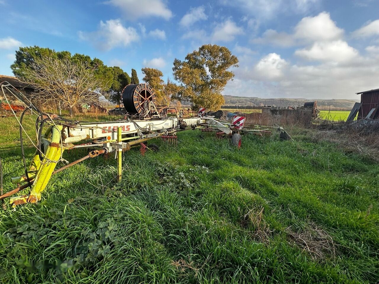 Claas LINER 1550 TWIN - Гребло/ Сенообръщачка: снимка 2 Claas LINER 1550 TWIN - Гребло/ Сенообръщачка: снимка 2