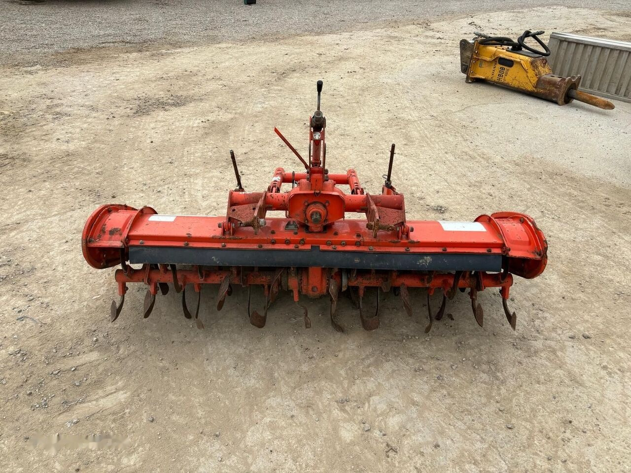 Kubota R 15 N - Роторна фреза: снимка 5 Kubota R 15 N - Роторна фреза: снимка 5