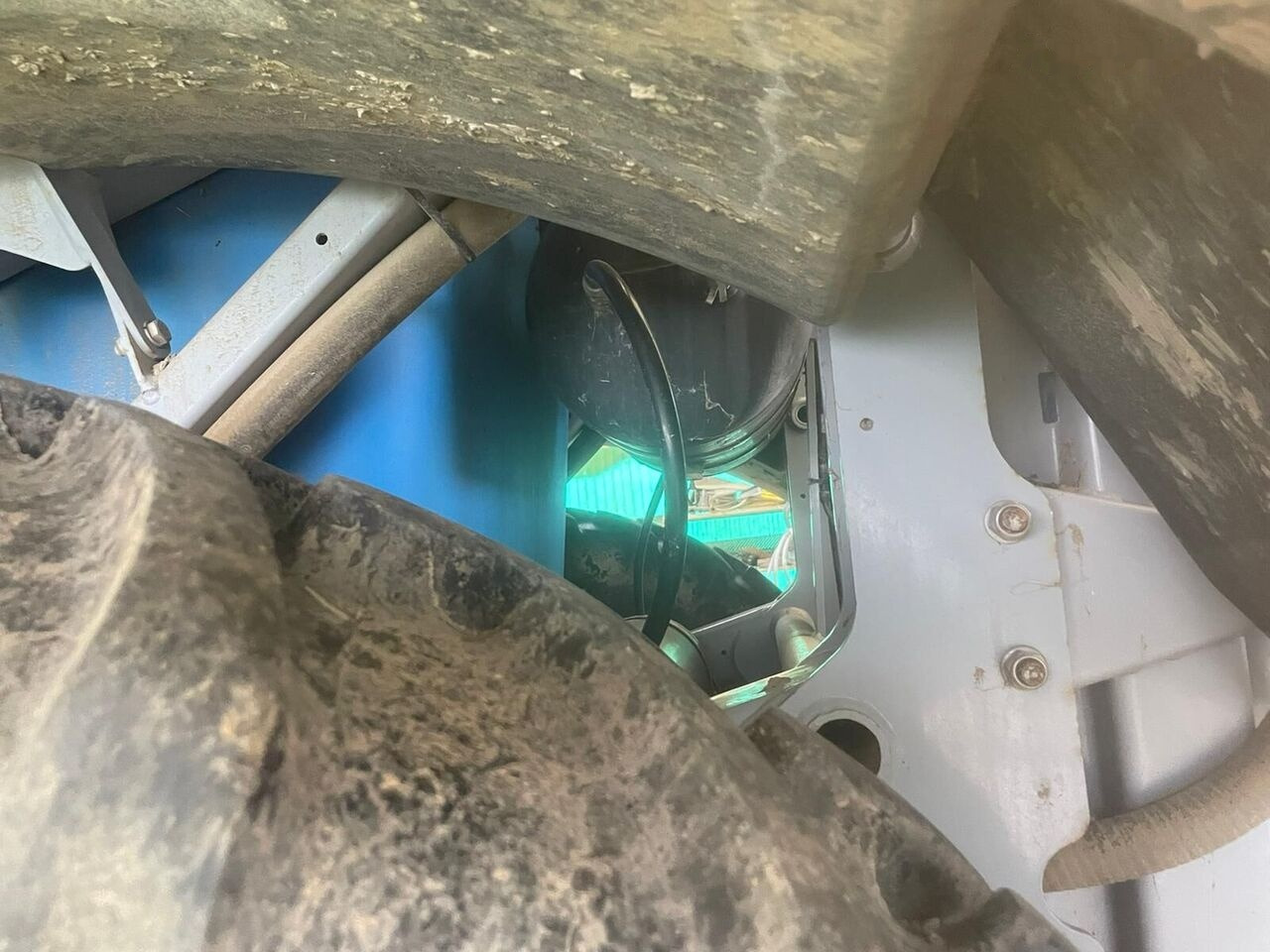Lemken VEGA 4000 - Прикачна пръскачка: снимка 4 Lemken VEGA 4000 - Прикачна пръскачка: снимка 4