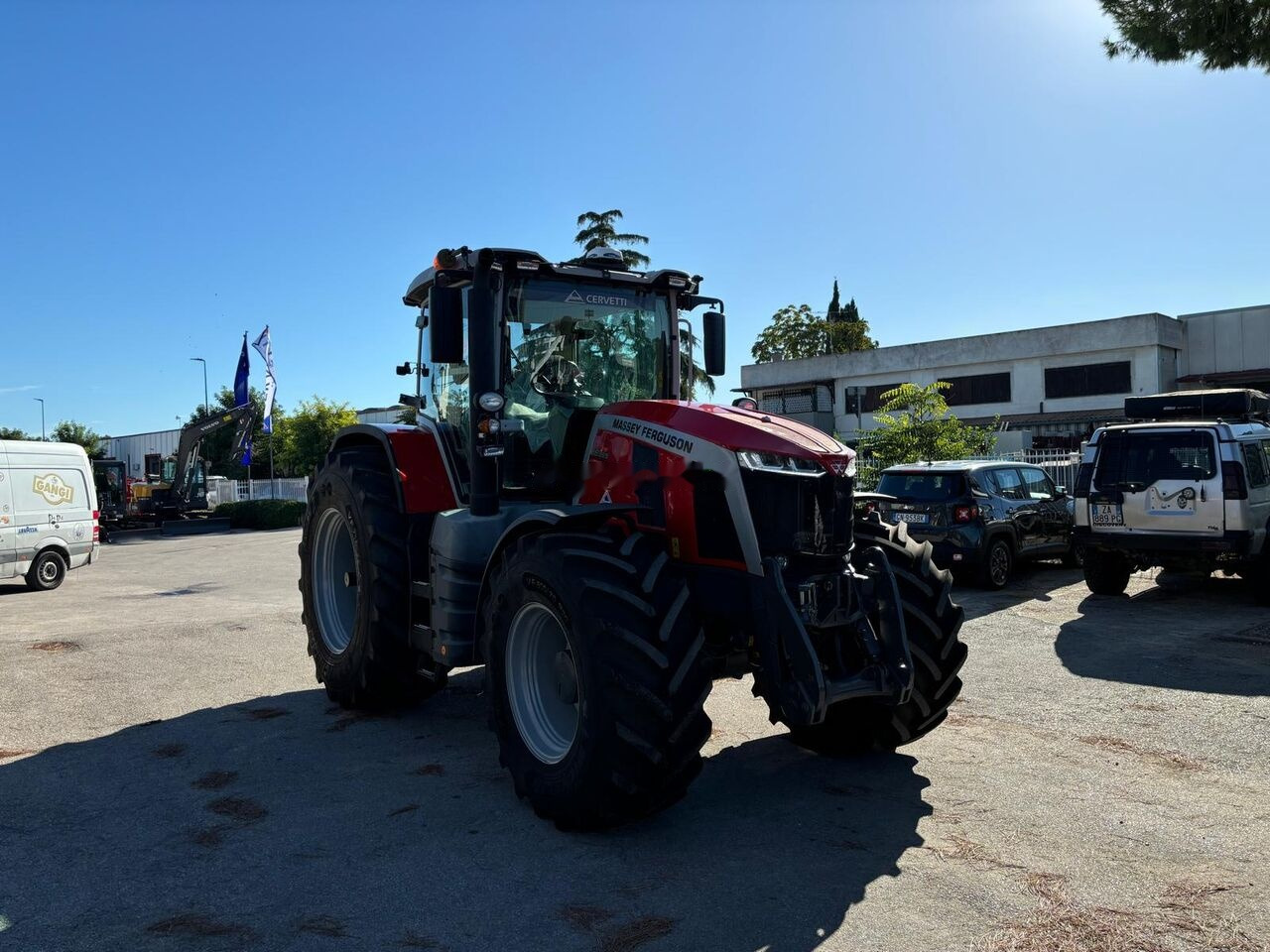 Трактор Massey Ferguson 8S.265 E-POWER: снимка 7