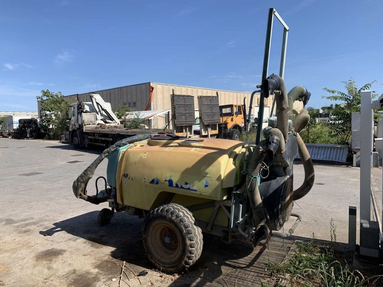 NOBILI GEO45 1000T - Прикачна пръскачка: снимка 1 NOBILI GEO45 1000T - Прикачна пръскачка: снимка 1