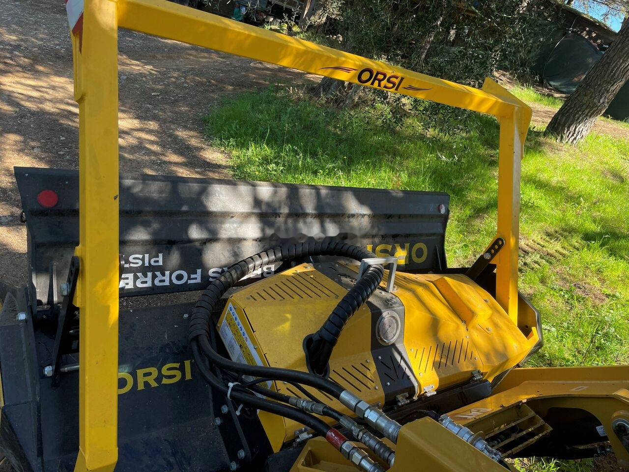 Orsi BEARS FORREST 255 - Косачка-шредер/ Мулчер: снимка 4 Orsi BEARS FORREST 255 - Косачка-шредер/ Мулчер: снимка 4