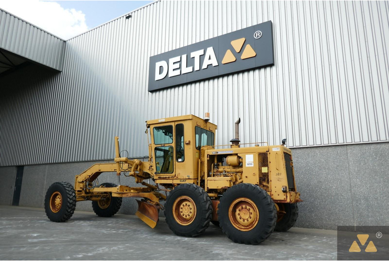 Грейдер Caterpillar 12G: снимка 6