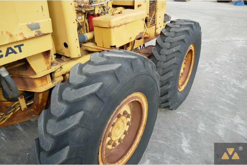 Грейдер Caterpillar 12G: снимка 20