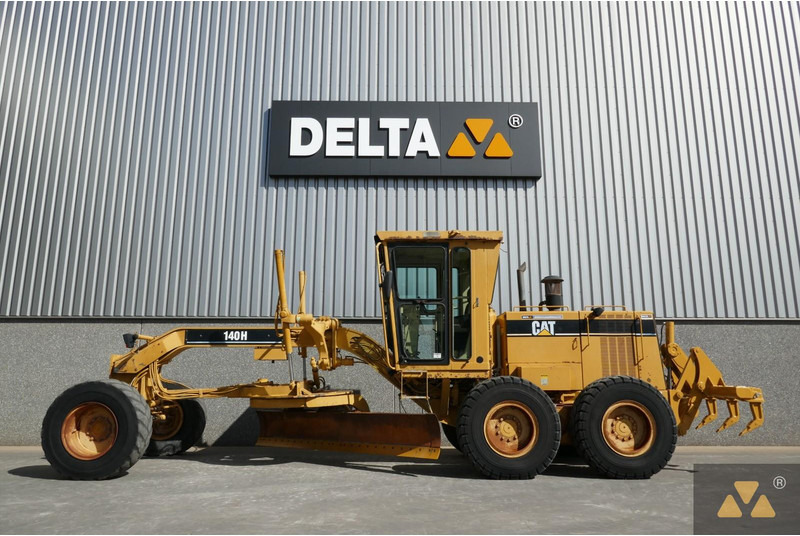 Caterpillar 140H - Грейдер: снимка 1 Caterpillar 140H - Грейдер: снимка 1