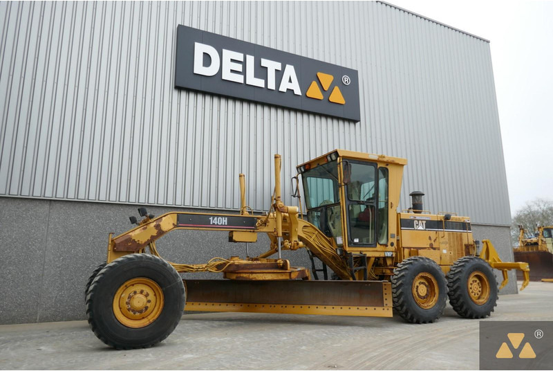 Caterpillar 140H - Грейдер: снимка 4 Caterpillar 140H - Грейдер: снимка 4
