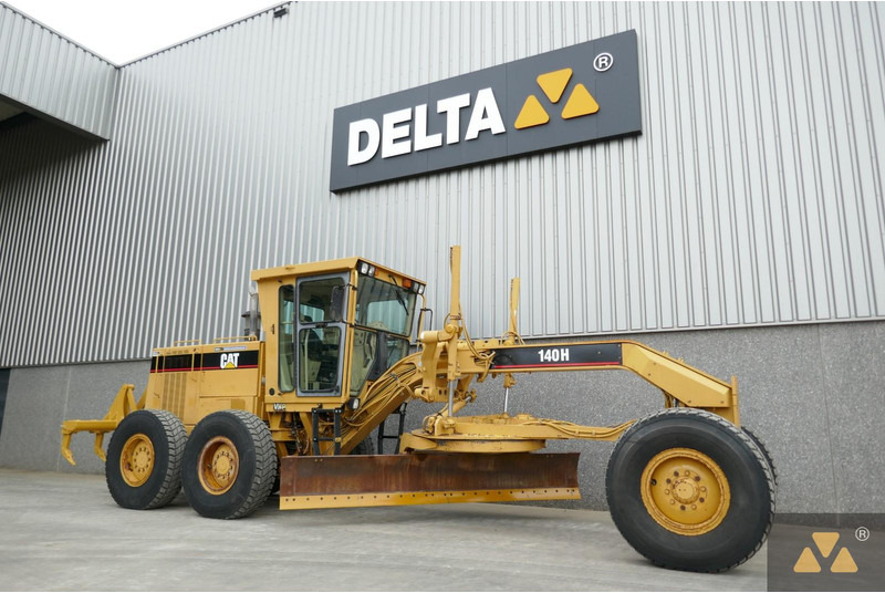 Caterpillar 140H - Грейдер: снимка 3 Caterpillar 140H - Грейдер: снимка 3