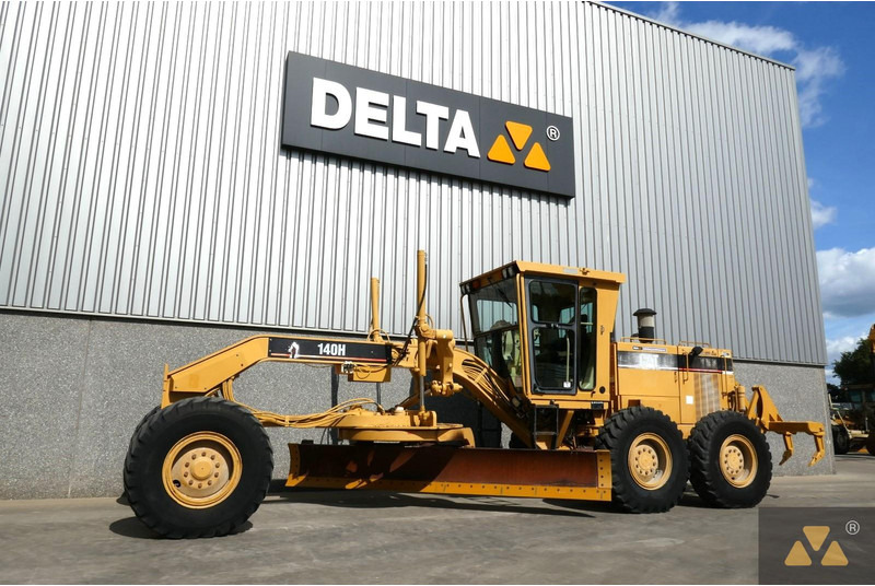 Caterpillar 140H - Грейдер: снимка 4 Caterpillar 140H - Грейдер: снимка 4