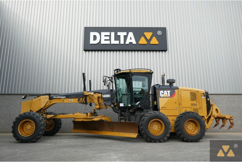 Caterpillar 140M2 - Грейдер: снимка 1 Caterpillar 140M2 - Грейдер: снимка 1