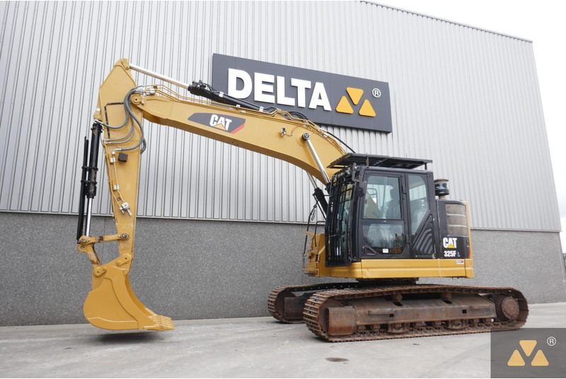 Caterpillar 325F LCR - Верижен багер: снимка 3 Caterpillar 325F LCR - Верижен багер: снимка 3