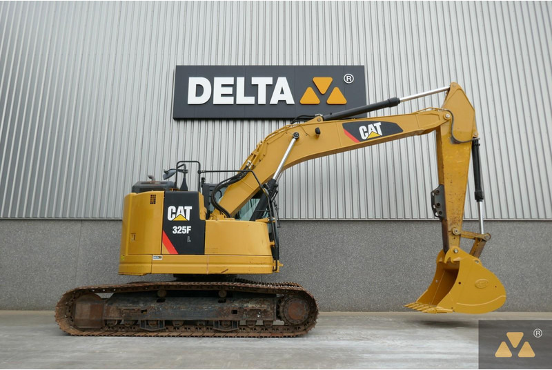 Caterpillar 325F LCR - Верижен багер: снимка 2 Caterpillar 325F LCR - Верижен багер: снимка 2