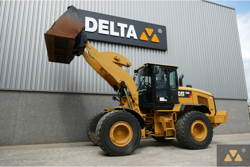 Caterpillar 938K - Колесен товарач: снимка 3 Caterpillar 938K - Колесен товарач: снимка 3