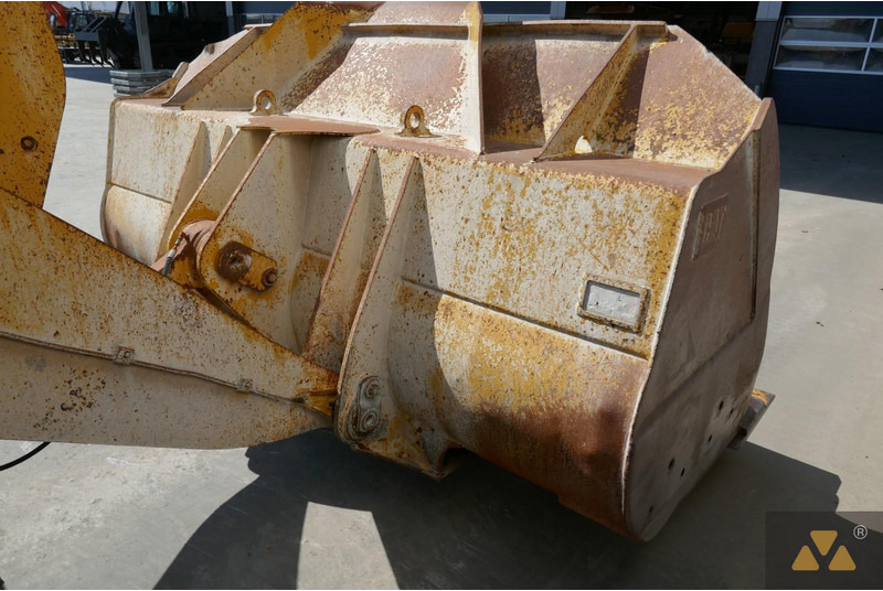 Колесен товарач Caterpillar 962K: снимка 16 Колесен товарач Caterpillar 962K: снимка 16