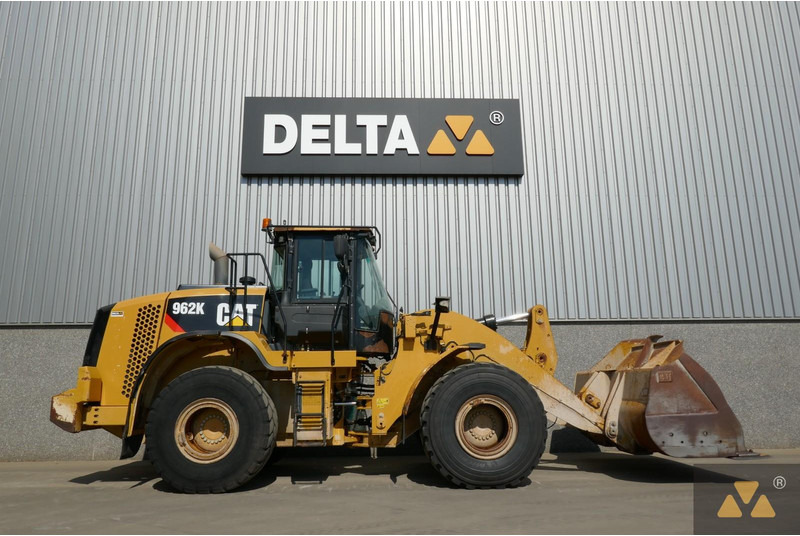 Caterpillar 962K - Колесен товарач: снимка 2 Caterpillar 962K - Колесен товарач: снимка 2