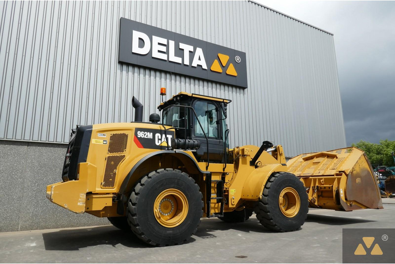 Caterpillar 962M - Колесен товарач: снимка 5 Caterpillar 962M - Колесен товарач: снимка 5