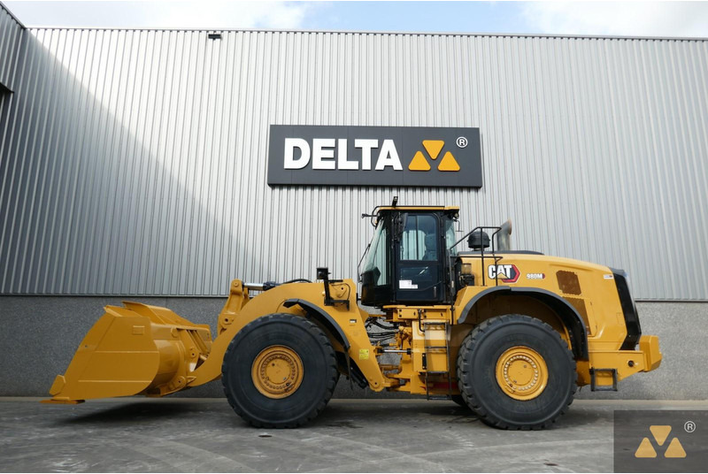 Caterpillar 980M - Колесен товарач: снимка 1 Caterpillar 980M - Колесен товарач: снимка 1