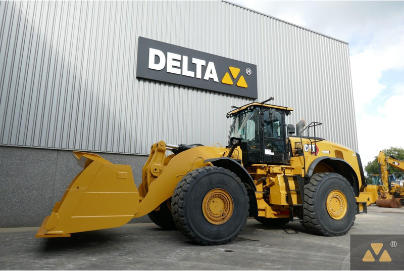 Caterpillar 980M - Колесен товарач: снимка 3 Caterpillar 980M - Колесен товарач: снимка 3