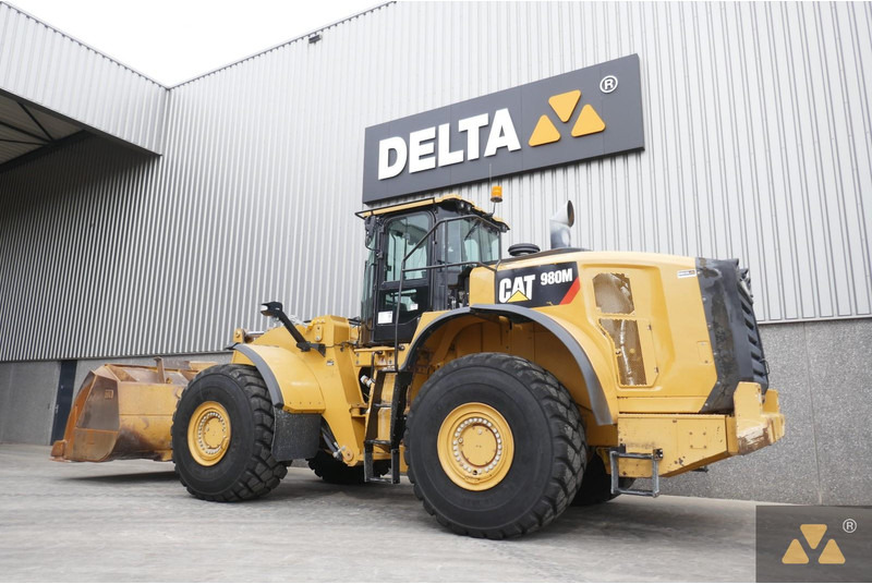 Caterpillar 980M - Колесен товарач: снимка 4 Caterpillar 980M - Колесен товарач: снимка 4