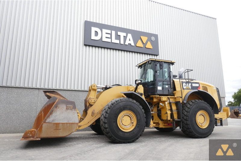 Caterpillar 980M - Колесен товарач: снимка 3 Caterpillar 980M - Колесен товарач: снимка 3