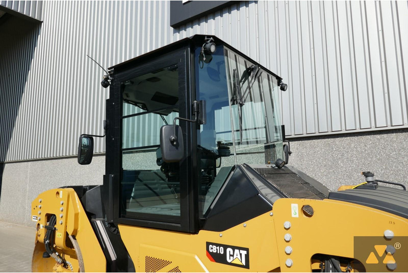 Валяк Caterpillar CB10: снимка 16 Валяк Caterpillar CB10: снимка 16