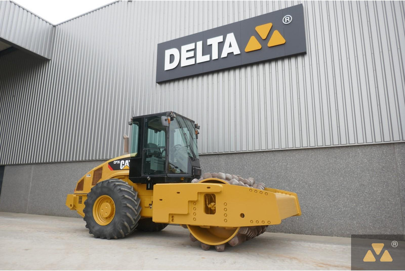 Caterpillar CP76 - Валяк: снимка 3 Caterpillar CP76 - Валяк: снимка 3