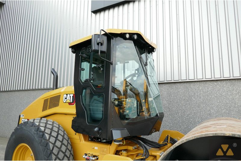 Нови Валяк Caterpillar CS10GC: снимка 9