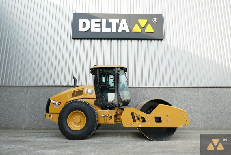 Caterpillar CS10GC - Валяк: снимка 2 Caterpillar CS10GC - Валяк: снимка 2