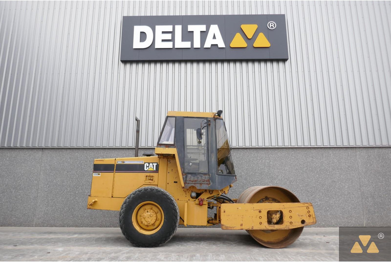 Caterpillar CS433C - Валяк: снимка 2 Caterpillar CS433C - Валяк: снимка 2