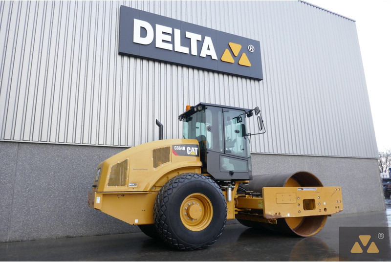 Caterpillar CS64B - Валяк: снимка 5 Caterpillar CS64B - Валяк: снимка 5
