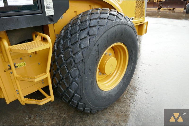 Лизинг на Caterpillar CS66B Caterpillar CS66B: снимка 14