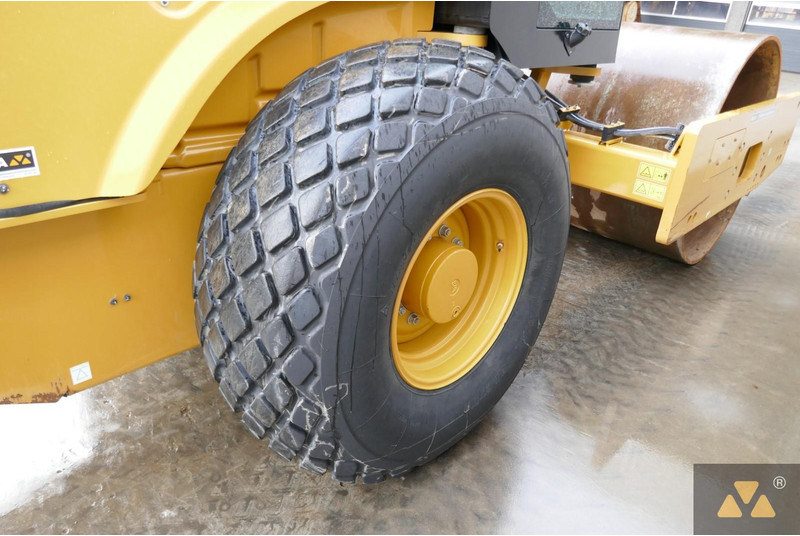 Лизинг на Caterpillar CS66B Caterpillar CS66B: снимка 15