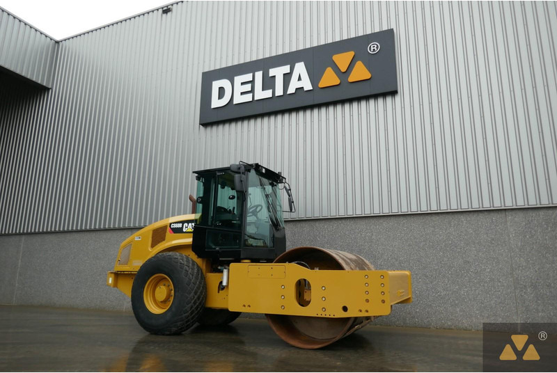 Caterpillar CS68B - Валяк: снимка 3 Caterpillar CS68B - Валяк: снимка 3