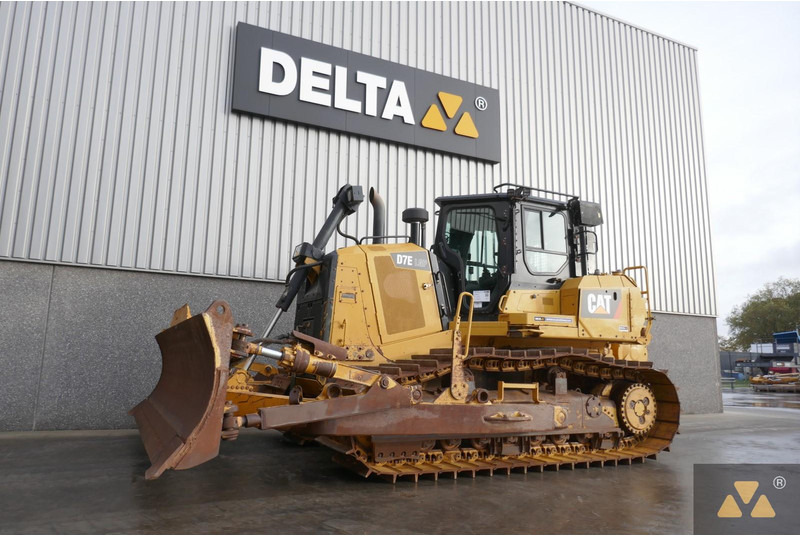 Caterpillar D7E LGP - Булдозер: снимка 4 Caterpillar D7E LGP - Булдозер: снимка 4