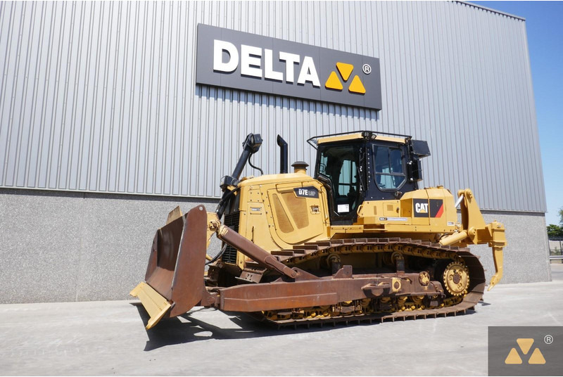 Caterpillar D7E LGP - Булдозер: снимка 4 Caterpillar D7E LGP - Булдозер: снимка 4