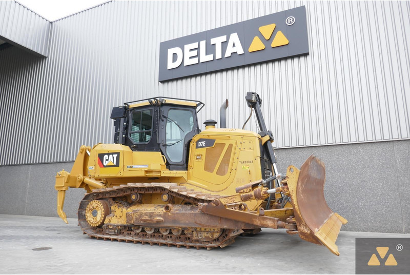 Caterpillar D7E - Булдозер: снимка 3 Caterpillar D7E - Булдозер: снимка 3