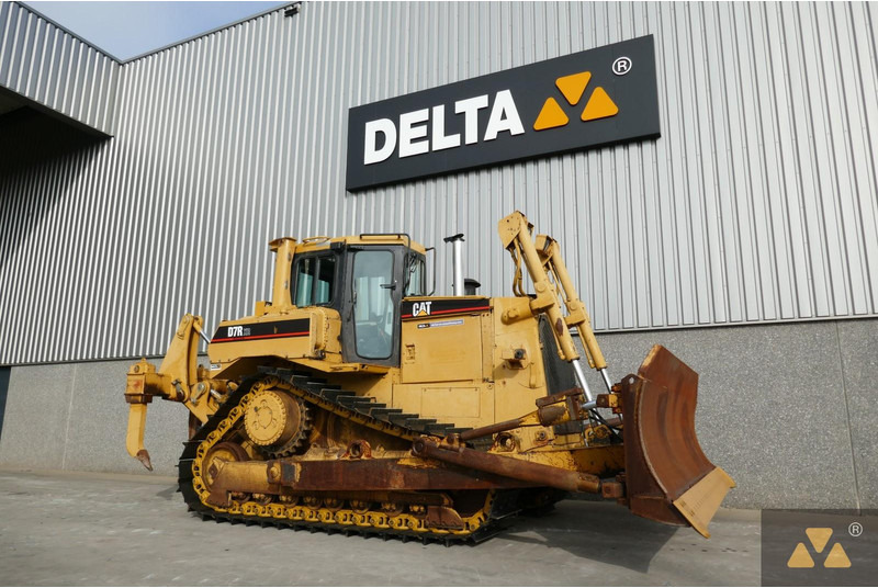 Caterpillar D7R XR Series II - Булдозер: снимка 3 Caterpillar D7R XR Series II - Булдозер: снимка 3