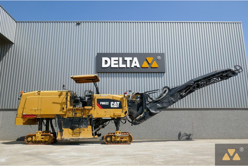 Caterpillar PM622 - Техника за слагане на асфалт: снимка 1 Caterpillar PM622 - Техника за слагане на асфалт: снимка 1